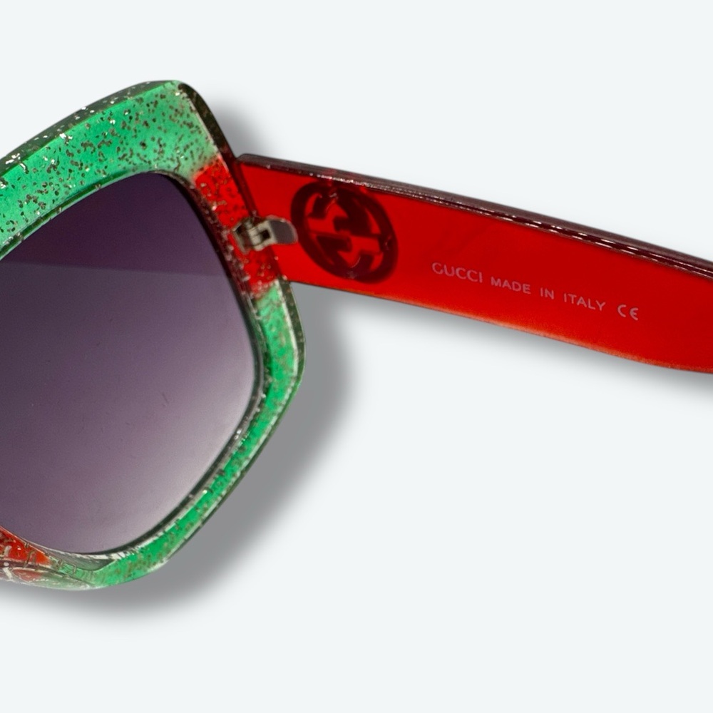 Y2K Gucci Sunglasses (GG0083S) - Picture 5 of 7